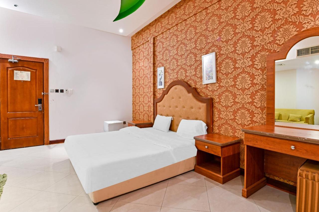 Oyo 118 Revira Hotel Manama Exterior foto