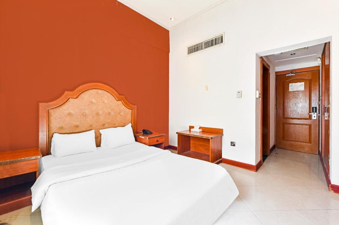 Oyo 118 Revira Hotel Manama Exterior foto